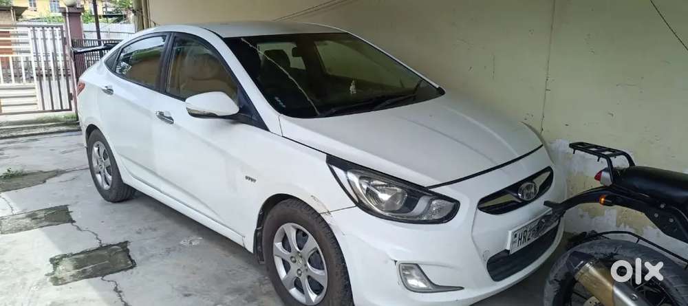 Hyundai Verna Petrol Manual 2012