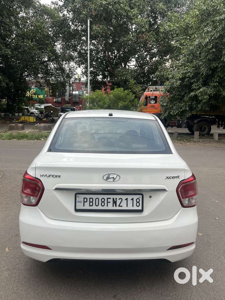 Hyundai Xcent 1.2 Vtvt E, 2019, Cng & Hybrids
