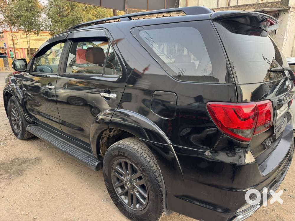 Toyota Fortuner 3.0 4x2 Automatic, 2013, Diesel