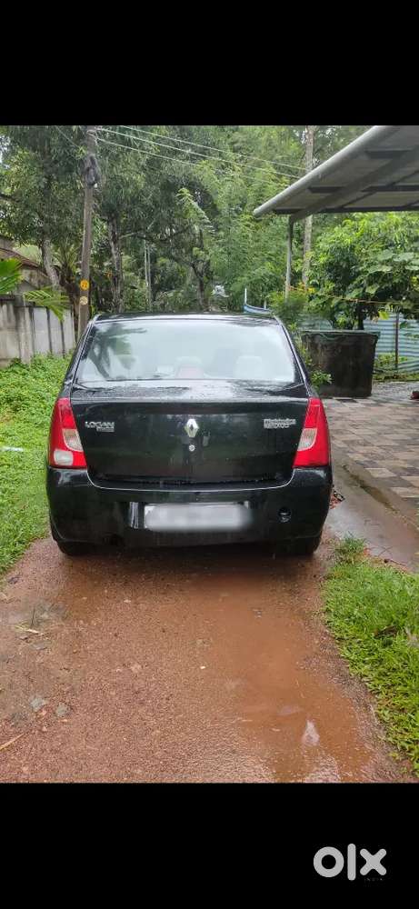 Mahindra Logan Petrol 2008
