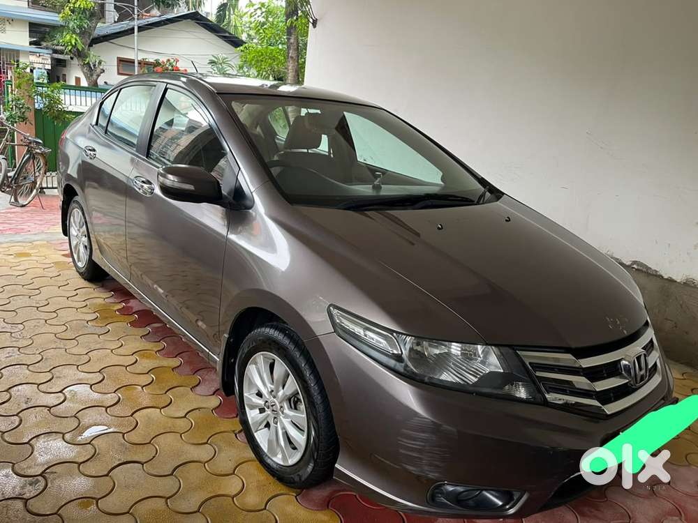 Honda City Petrol 2013  70k Kms Driven  Dibrugarh Reg.