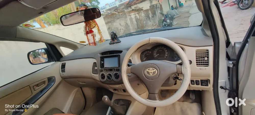 Toyota Innova 2011 Diesel Well Maintained