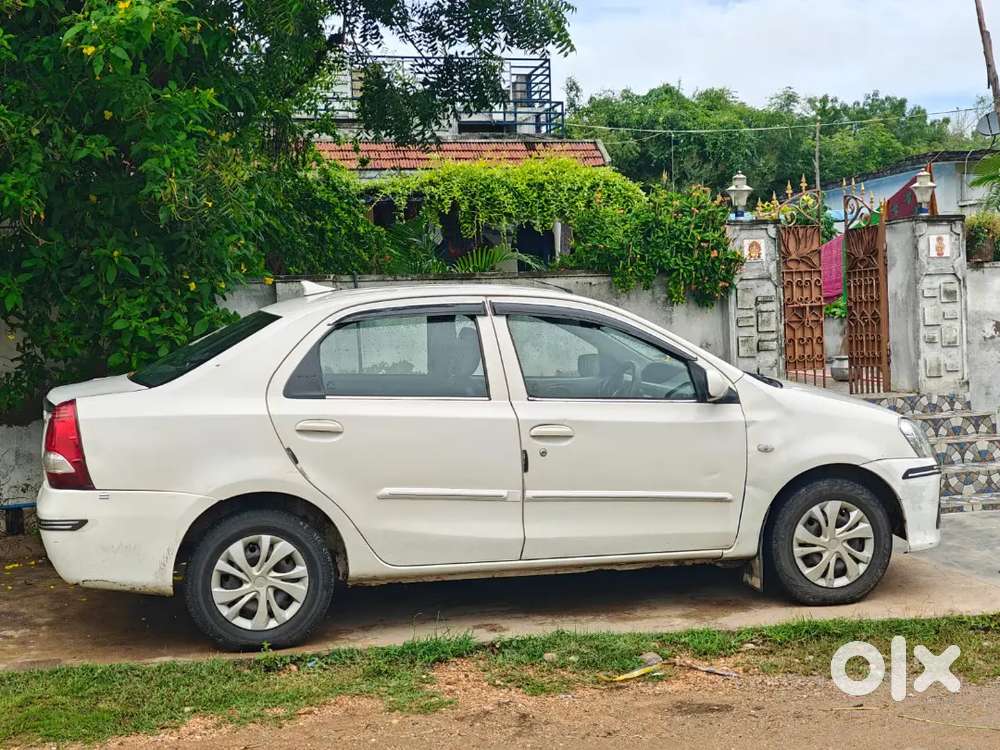 Toyota Etios 2016 Diesel Well Maintained