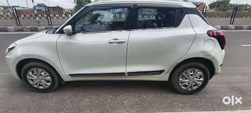 Maruti Suzuki Swift Vxi Abs Bsiv, 2019, Petrol
