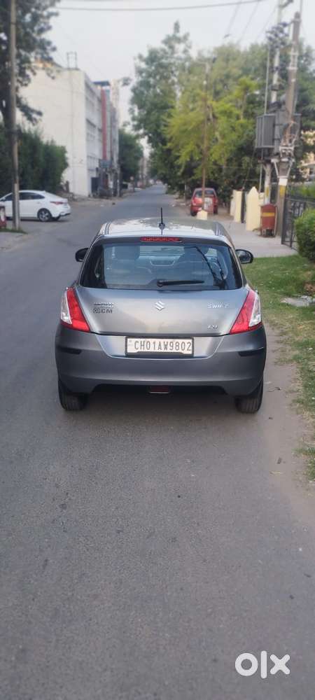 Maruti Suzuki Swift Zxi Plus Dual Tone, 2014, Petrol
