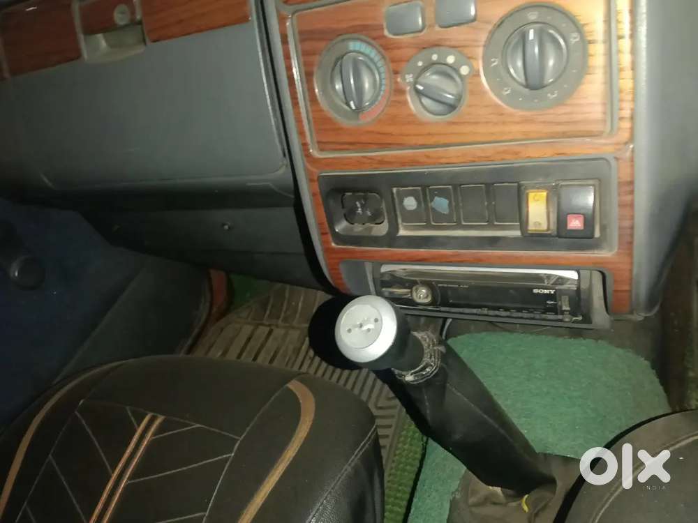 Ertiga Lena H