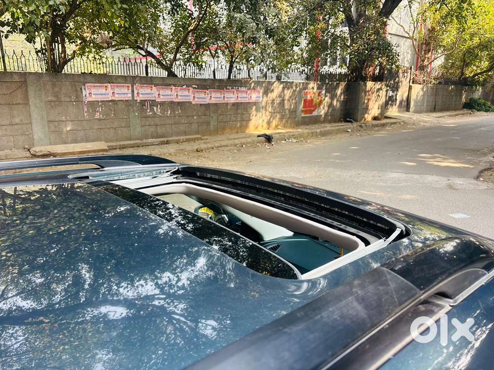 Xuv300 W6 Diesel  1st Owner  Insurance Till Oct 2026