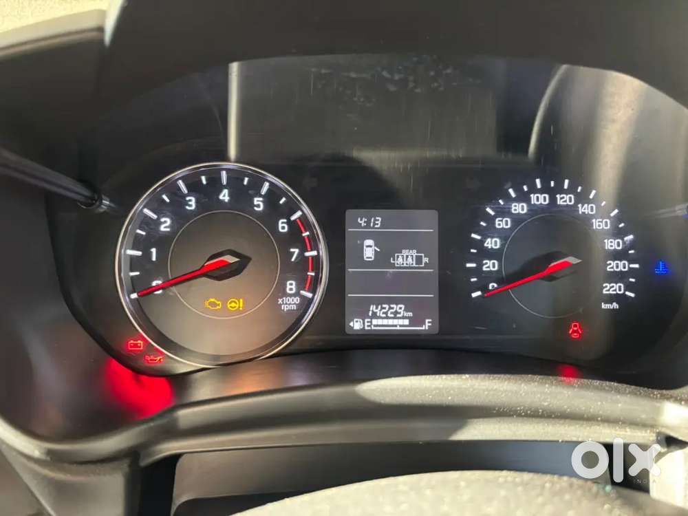 Maruti Suzuki Swift Vxi 2024