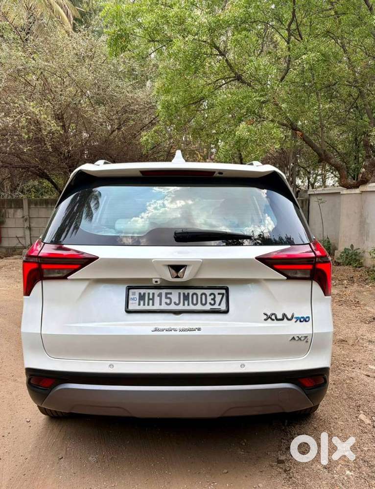 Mahindra Xuv700 2.2 Ax 7 Diesel At Luxury Pack Str Awd, 2022, Diesel