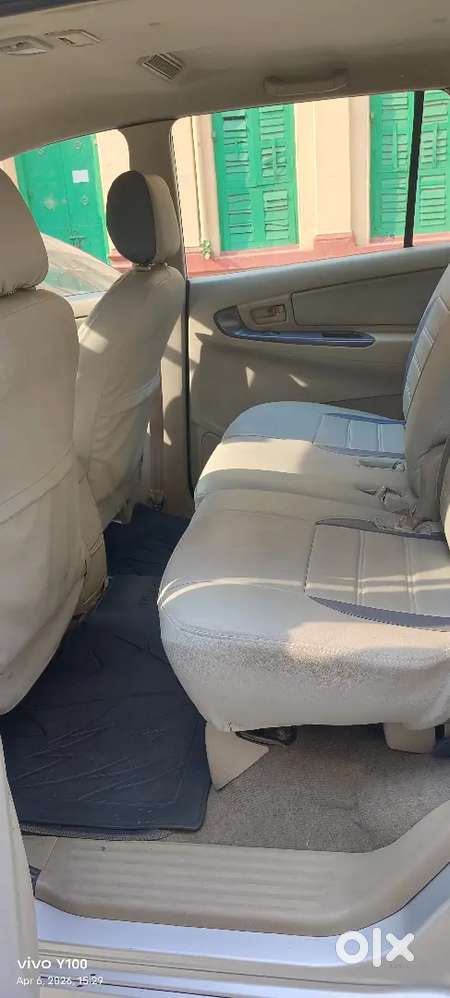 Toyota Innova 2012 Diesel 59000 Km Driven