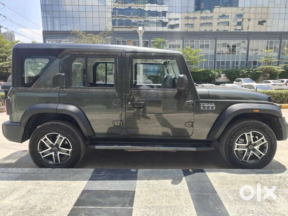 Mahindra Thar Roxx Mx5 Petrol At 2wd, 2026, Petrol