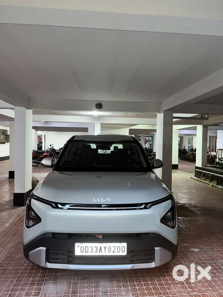 Kia Carens Clavis 1600 Km Driven