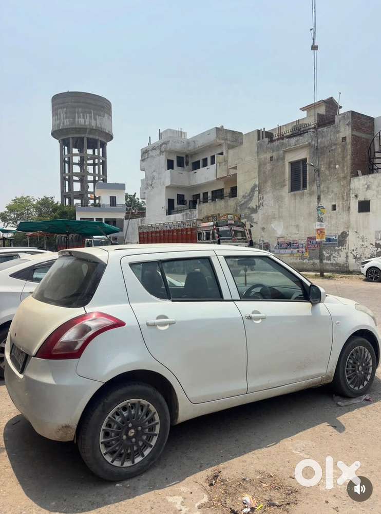 Maruti Swift Lxi 2011