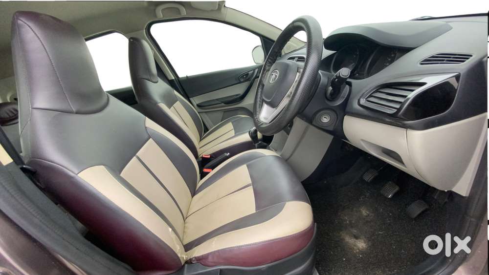 Tata Tiago 1.2 Revotron Xt, 2016, Petrol