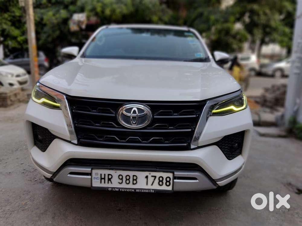 Toyota Fortuner 4x4 Mt 2.8 Diesel, 2021, Diesel