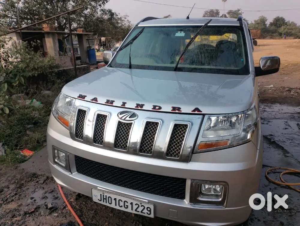 Mahindra Tuv 300 2017