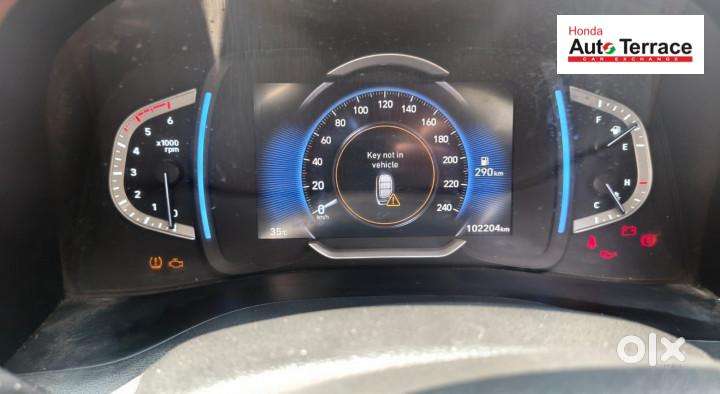 Hyundai Alcazar Platinum (o) 6 Str 1.5 Petrol Dct, 2022, Petrol