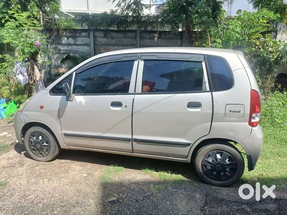 Maruti Suzuki Zen Estilo 2009