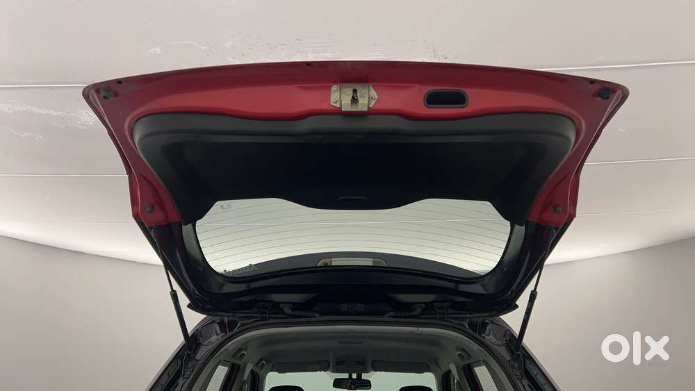 Maruti Suzuki Vitara Brezza 1.5 Zxi Plus Dual Tone, 2021, Petrol