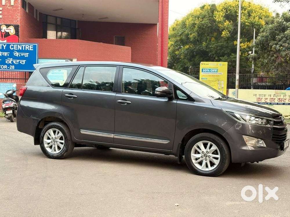Toyota Innova Crysta 2.4 Gx Mt, 2019, Diesel