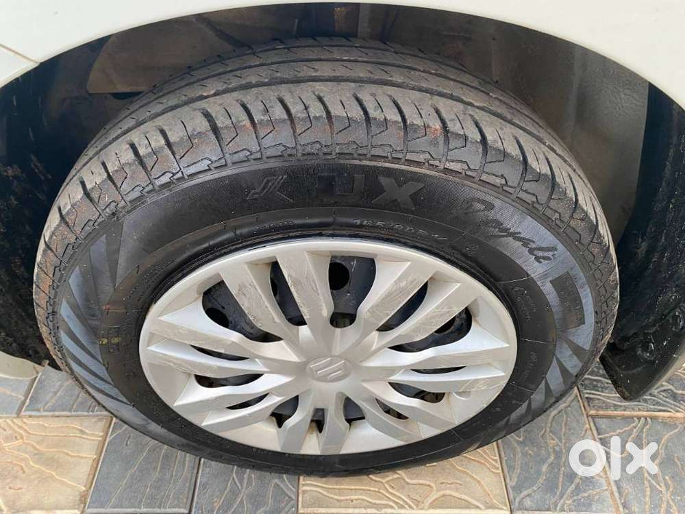 Maruti Suzuki Swift Dzire 1.3 Vxi, 2023, Petrol