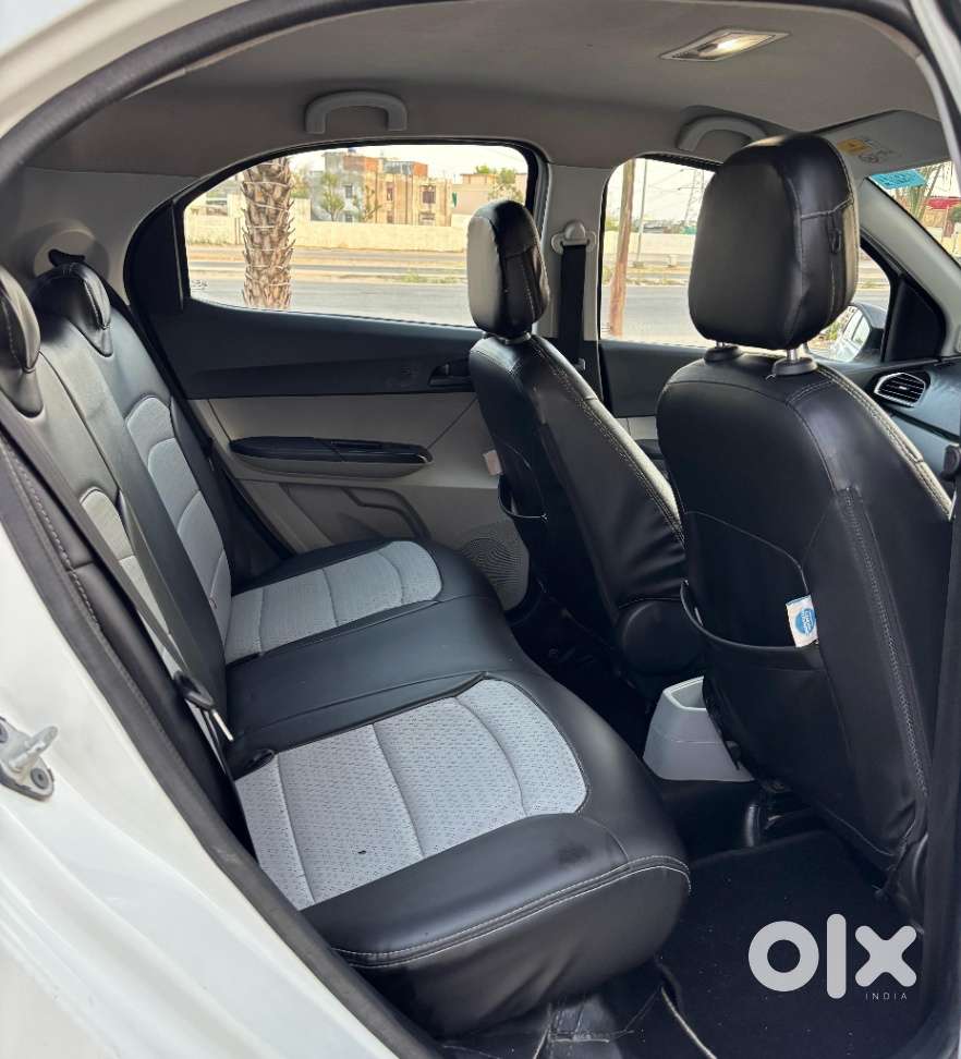 Tata Tiago 1.2 Revotron Xt (o), 2022, Petrol