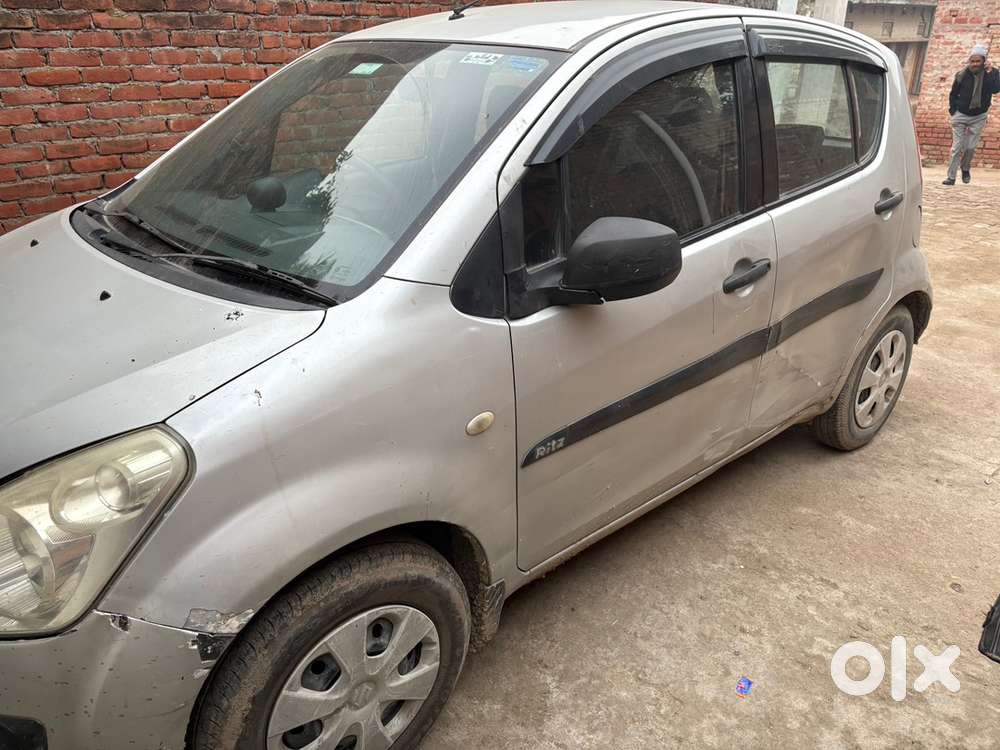 Maruti Ritz Vxi 2010 Km Driven Good Condition Hai Cng+ Petrol Hai