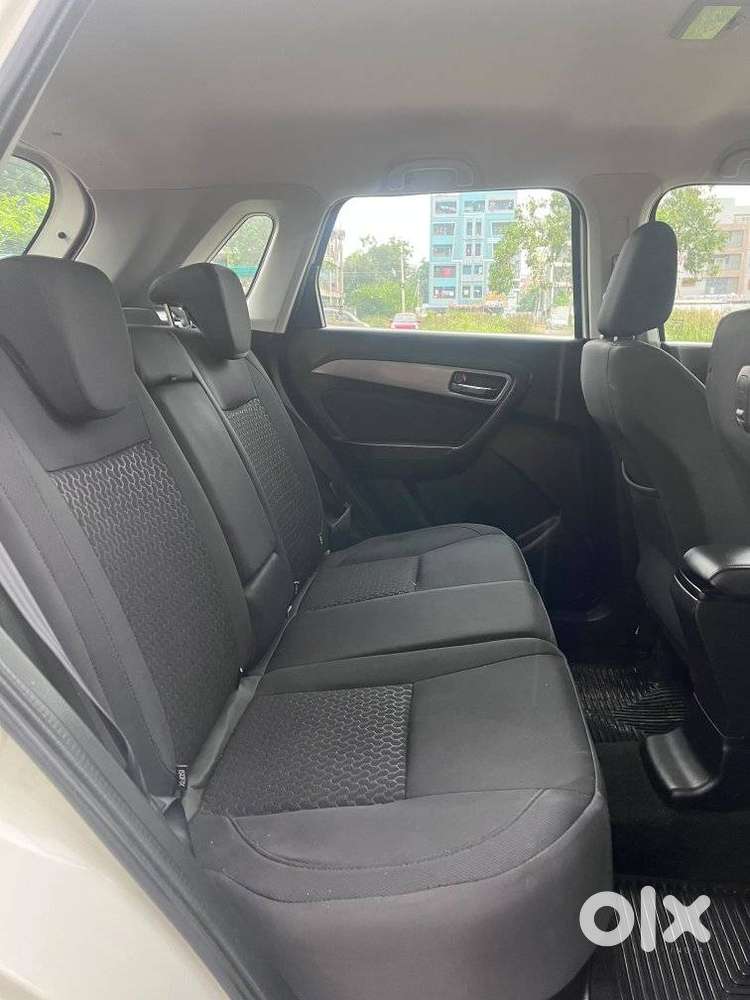 Maruti Suzuki Brezza Zdi+ Amt, 2019, Diesel