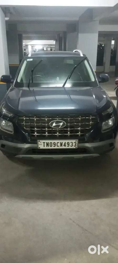 Hyundai Venue Petrol 2021