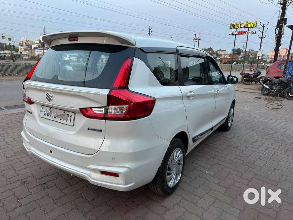 Maruti Suzuki Ertiga Vxi Shvs, 2022, Petrol