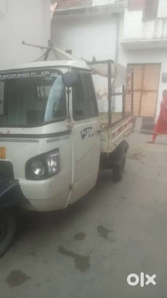 Mahindra Renault Logan 2023 Diesel Automatic