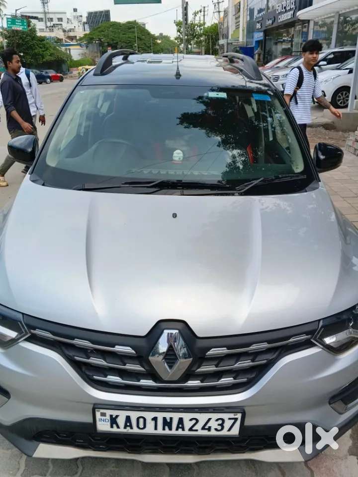 Renault Triber, 2024, Petrol