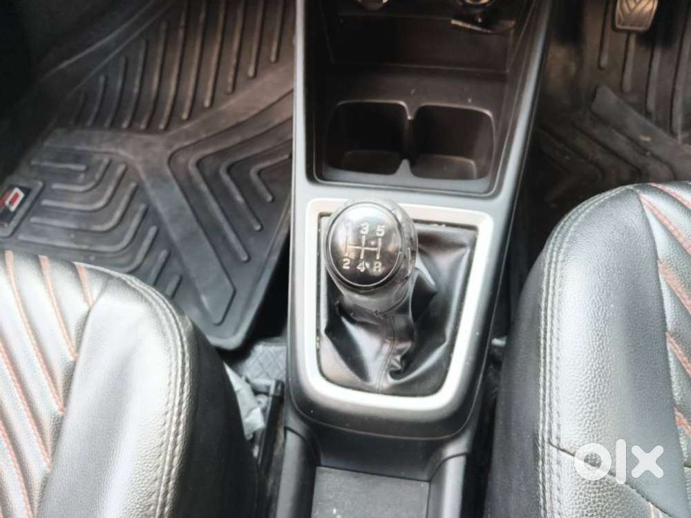 Maruti Suzuki Swift Vvt Vxi, 2021, Petrol