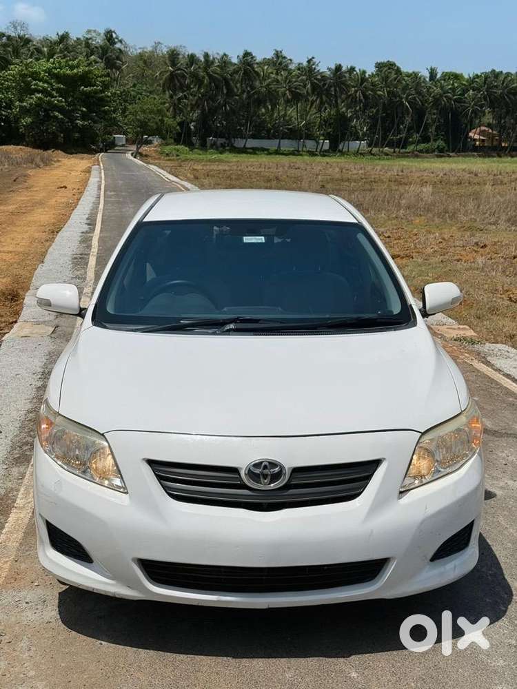 Toyota Corolla Altis 2009 Petrol Well Maintained