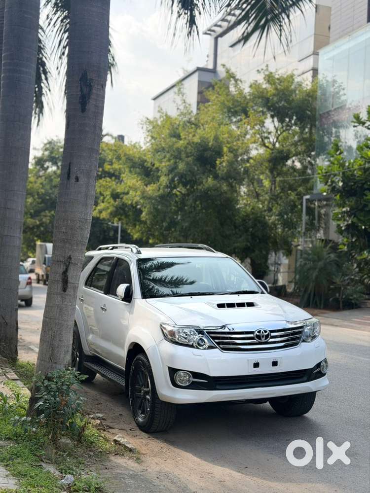 The Road Commander - 2016 Toyota Fortuner | Single Owner