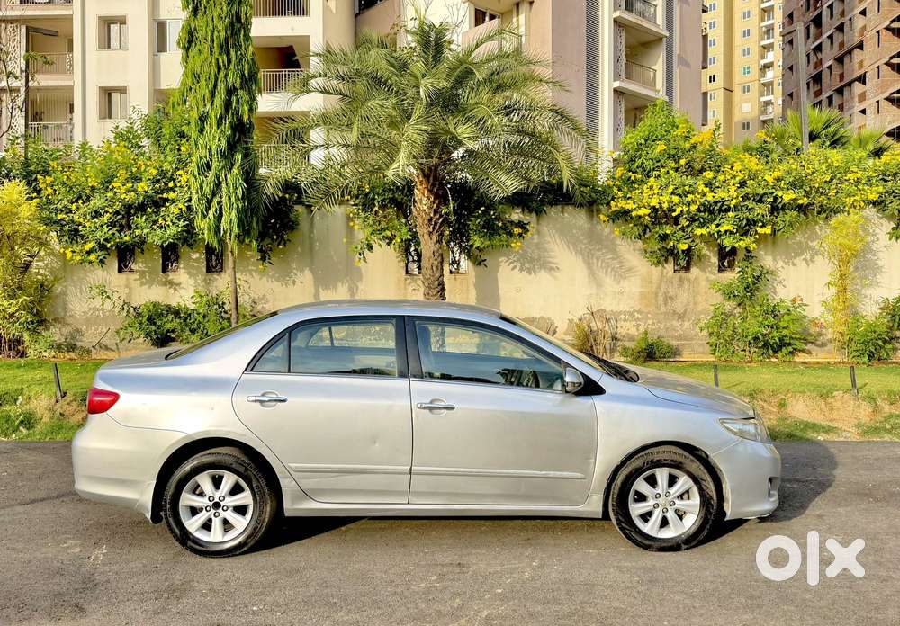 Toyota Corolla Altis, 2012, Petrol