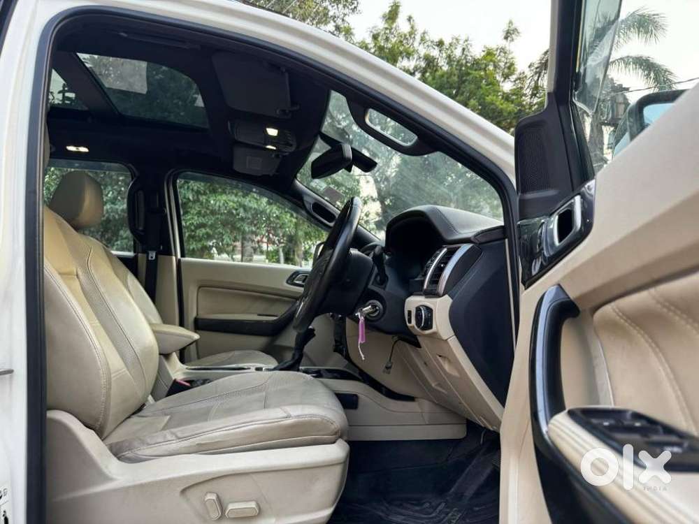 Ford Endeavour 3.2 Titanium At 4x4, 2017, Diesel