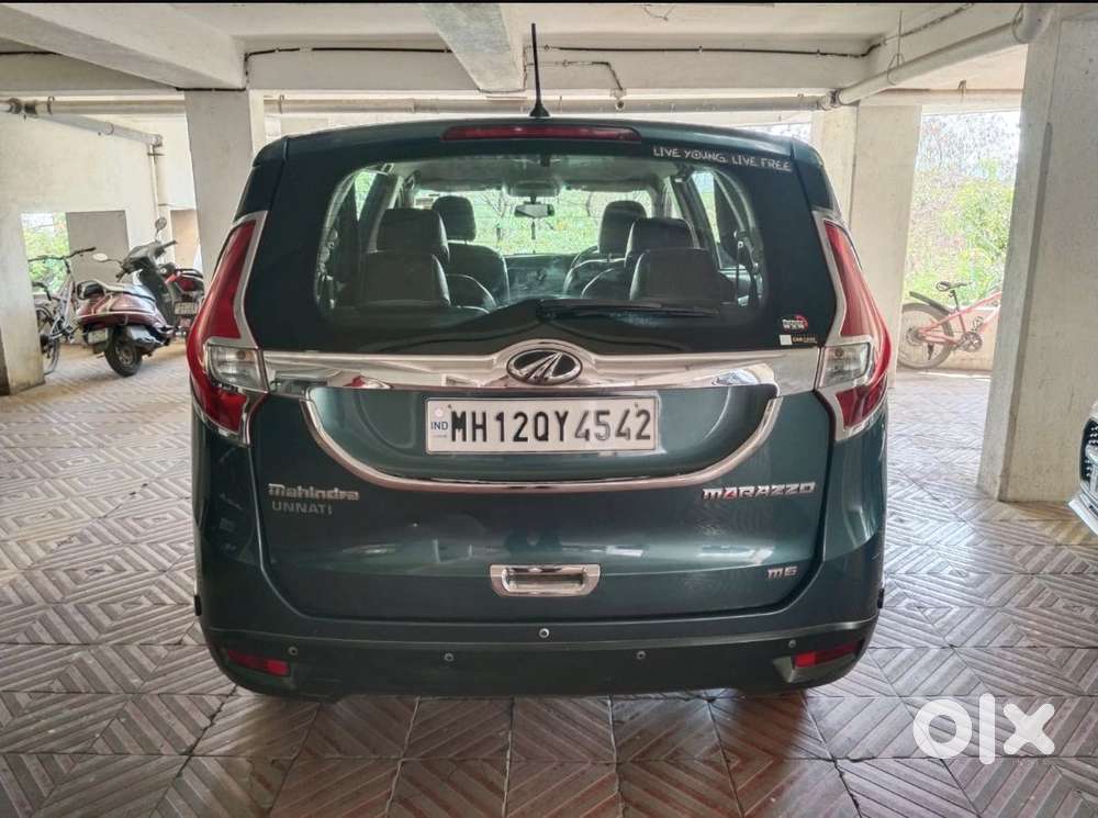 Mahindra Marazzo M6, 2018, Diesel