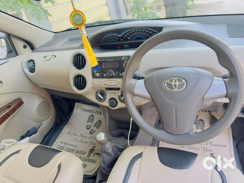 Toyota Etios Liva 2015 Diesel Well Maintained