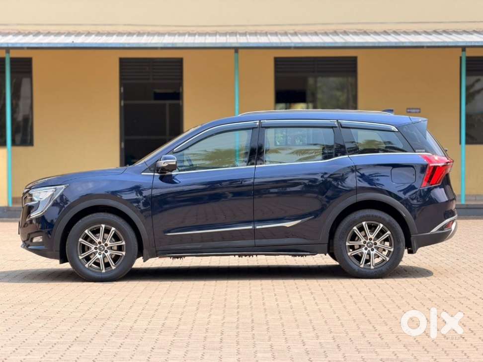 Mahindra Xuv700 2.2 Ax 7 Diesel At Luxury Pack Str, 2022, Diesel