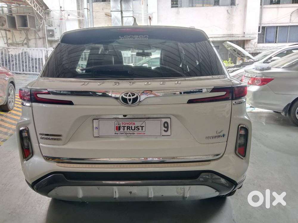 Toyota Urban Cruiser Hyryder, 2023, Petrol