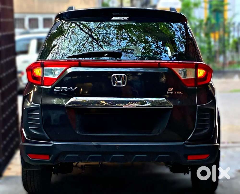 Cvt Automatic 7 Seater Honda Brv