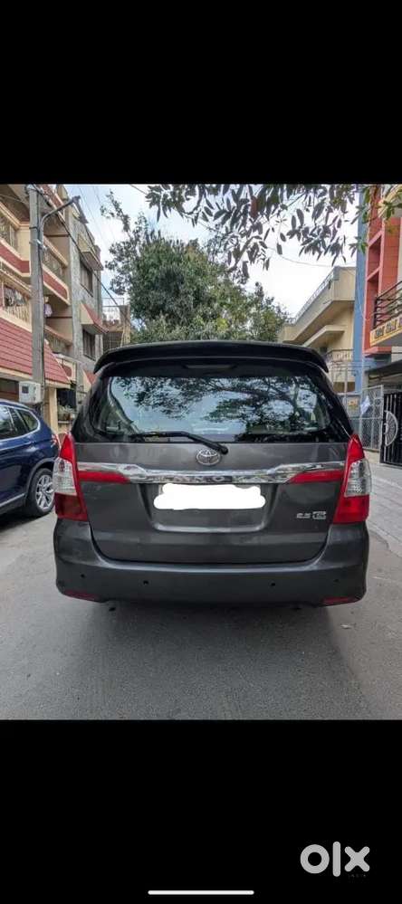 Toyota Innova 2014 Diesel Well Maintained