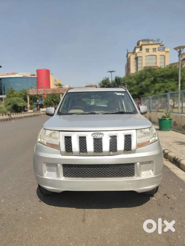 Mahindra Tuv 300 2016
