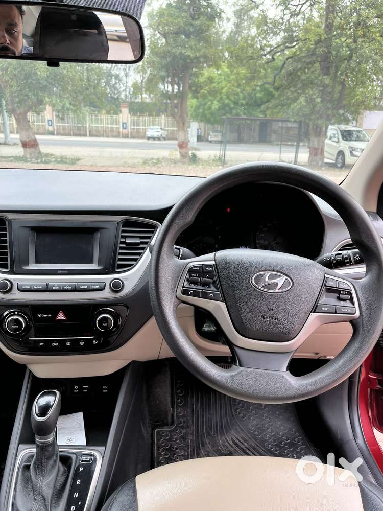 Hyundai Verna Ex 1.6 Vtvt At, 2018, Petrol