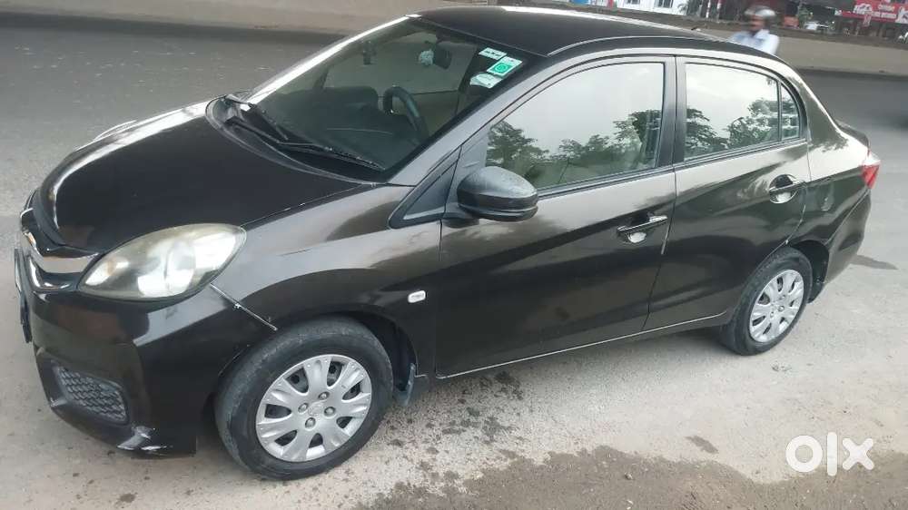 Honda Amaze 2017 Petrol 37000 Km Driven Ist Owner
