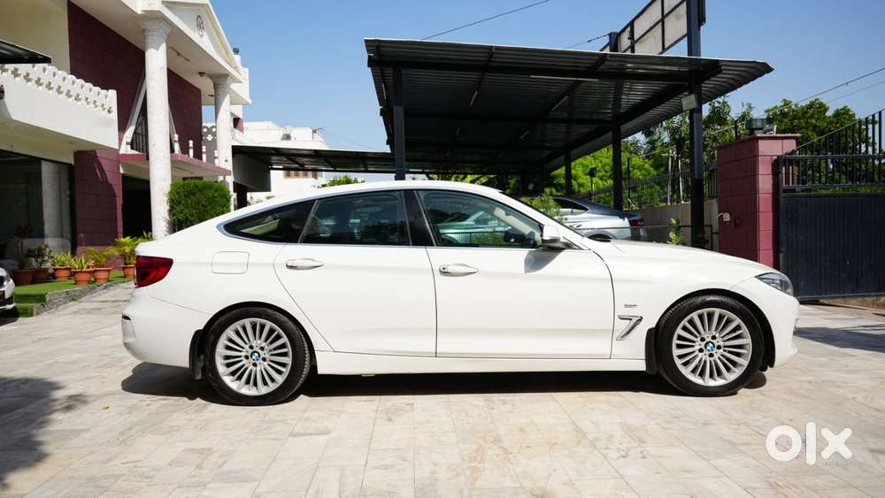 Bmw 3 Series Gt 320d Luxury Line, 2018, Diesel