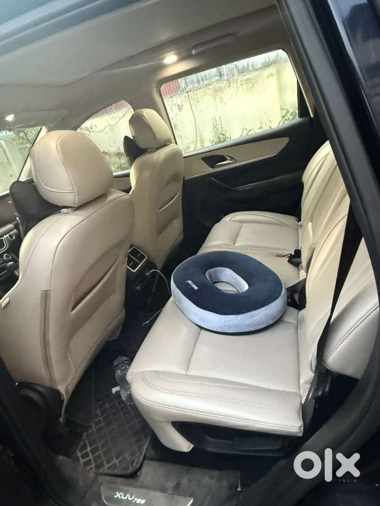 Mahindra Diesel Automatic 2023