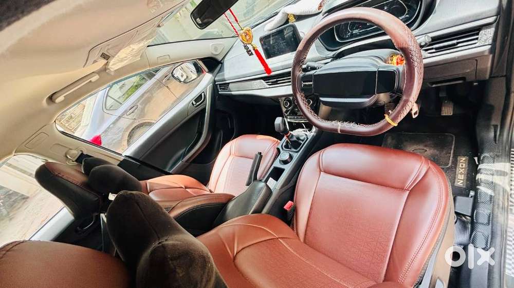 Tata Nexon 2025 Petrol Well Maintained