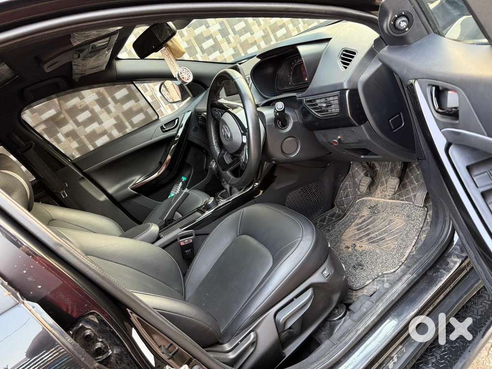 Tata Nexon 2022 Petrol 18000 Km Driven